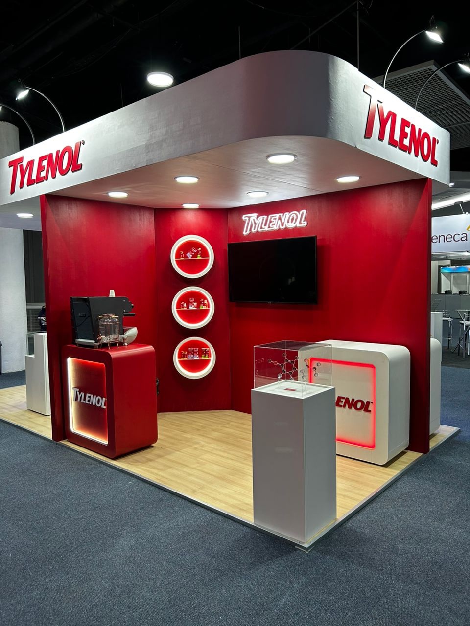 Stand Tylenol produzido em feira